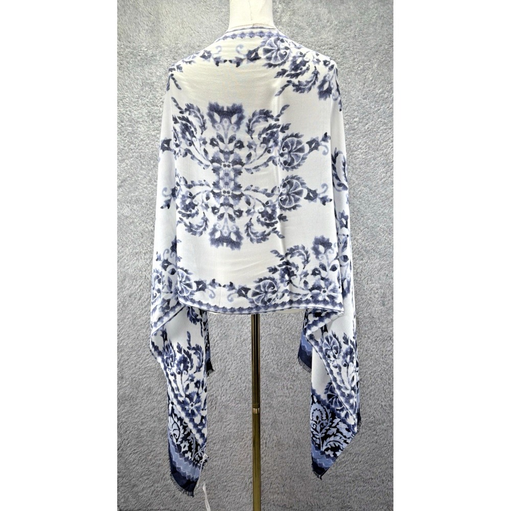 NEW Chicos Womens Blue White Paisley Oblong Scarf Soft Fringe Boho Coastal